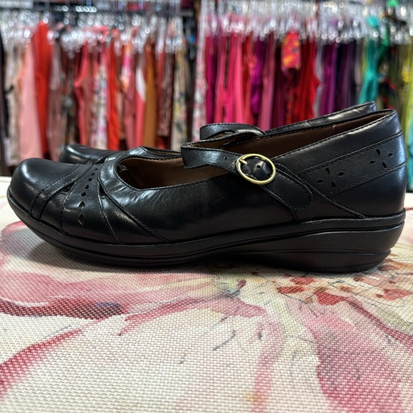 Dansko Mary Jane Shoes size EU 40. US size 10 - Picture 3 of 7